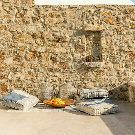 Daloli Villa